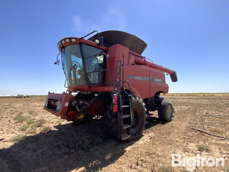 2009-case-ih-7088-image-1