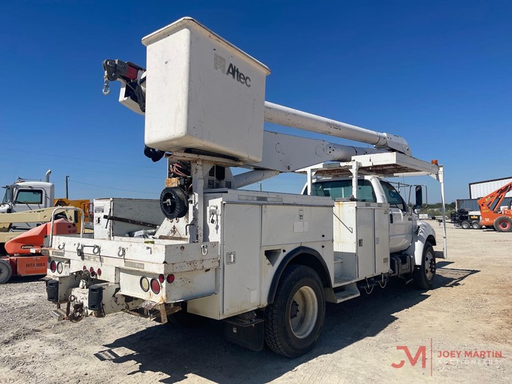 2003-ford-f750-image-3