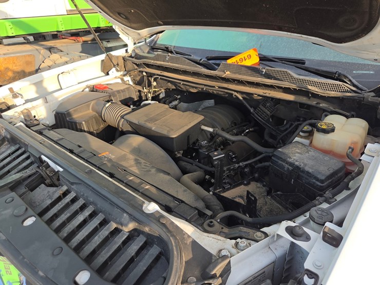 2022-chevrolet-2500-image-33