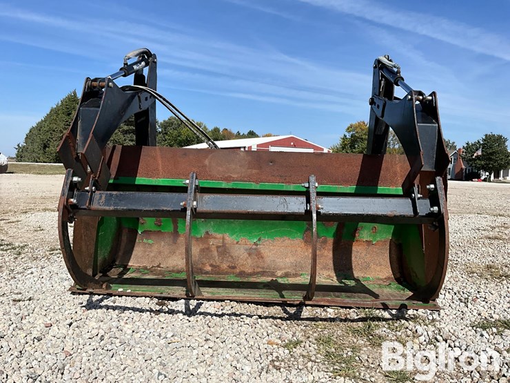 john-deere-7-image-2