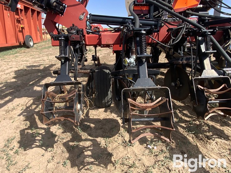 case-ih-5300-image-14