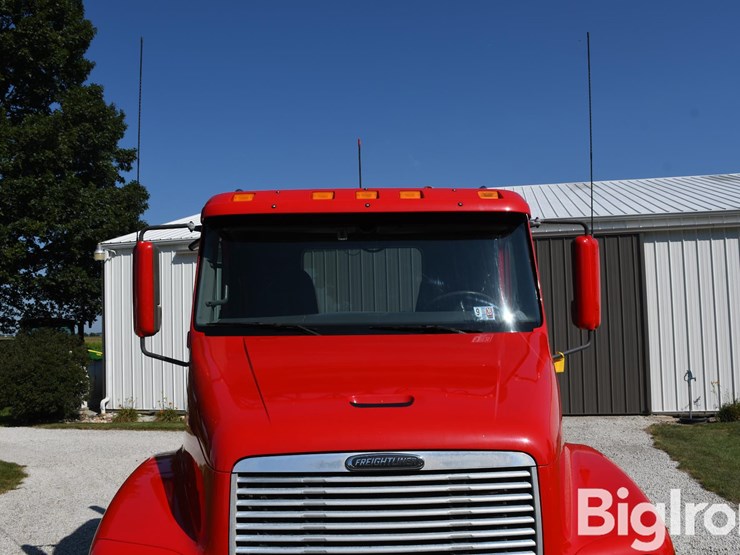 2003-freightliner-cst112-t/a-truck-tractor-image-10