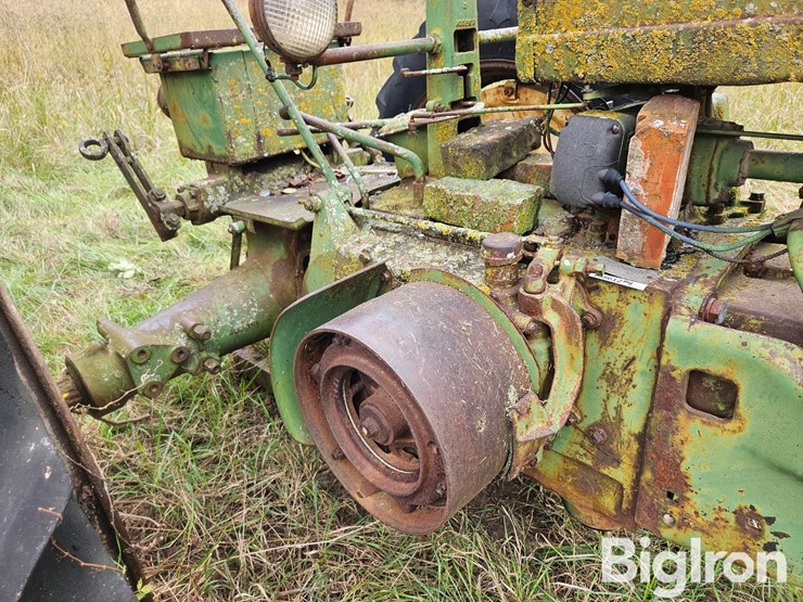 1949-john-deere-a-image-16