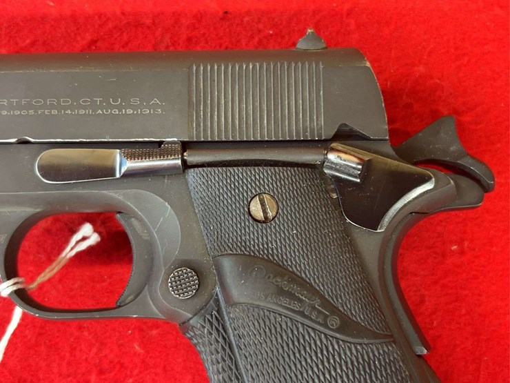 colt-government-model-1911-.45-acp-semiauto-pistol-image-9