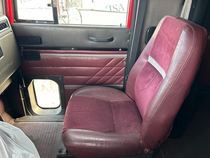 2000-international-9200-image-68