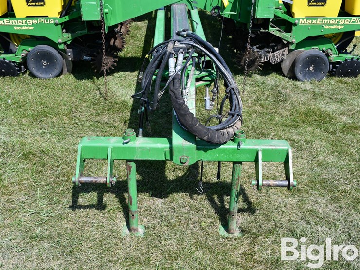 2000-john-deere-1770-image-9