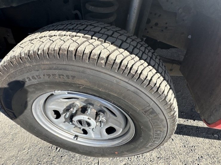 2006-ford-f350-xl-image-11