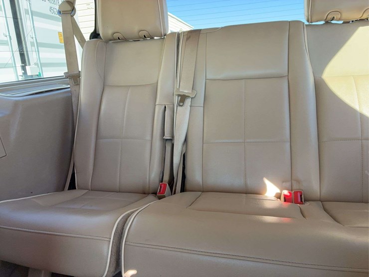 2008-lincoln-navigator-l-image-23