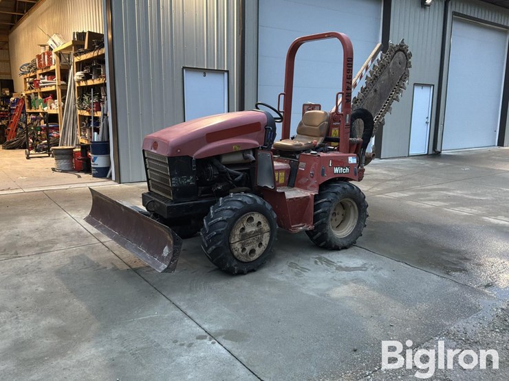2010-ditch-witch-rt45-image-1