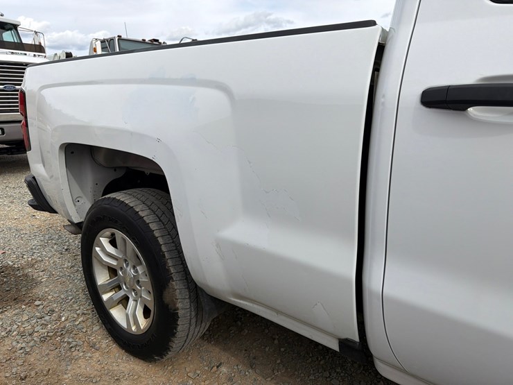 2019-chevrolet-silverado-1500-image-37
