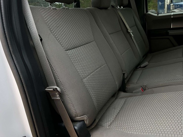 ford-f150-xlt-image-31