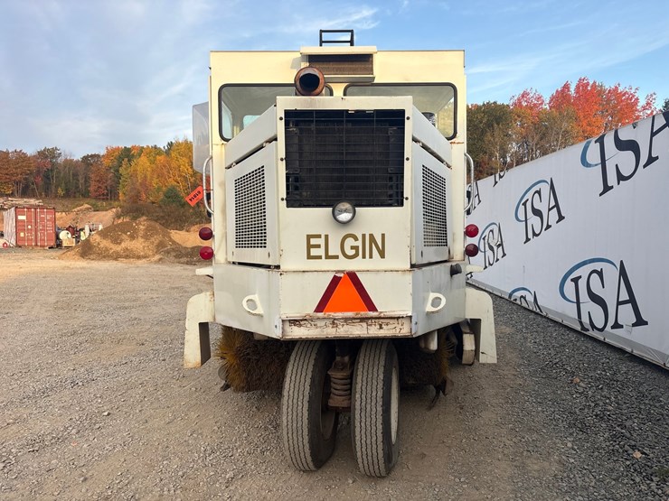 elgin-pelican-s-image-4