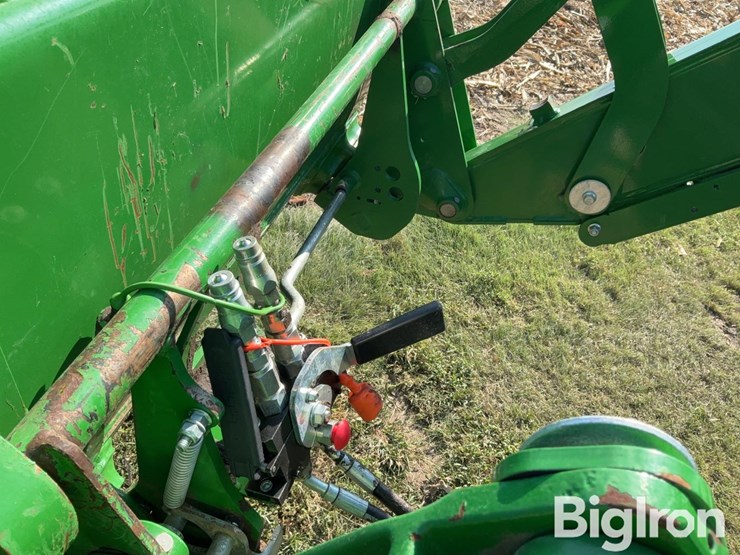 2019-john-deere-6130m-image-14