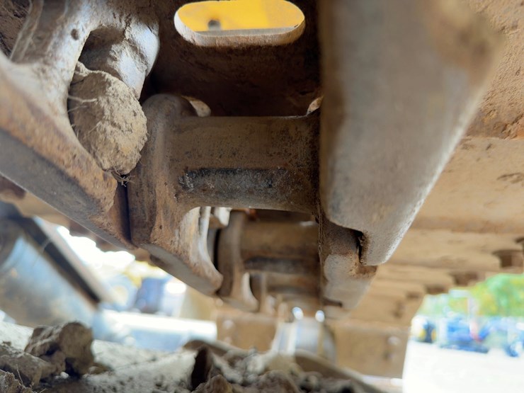 2015-kobelco-sk140sr-lc-3-image-22