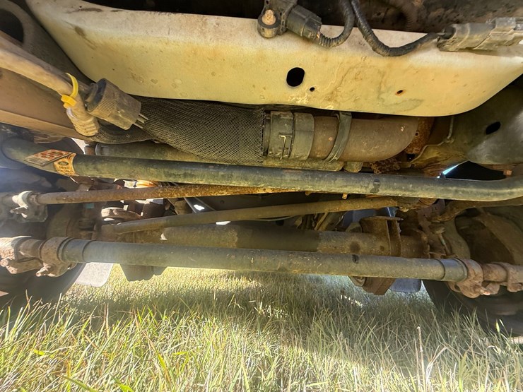 2015-ford-f550-image-28