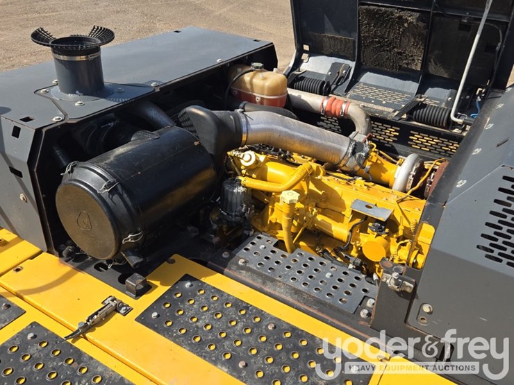 2019-deere-470g-lc-image-50