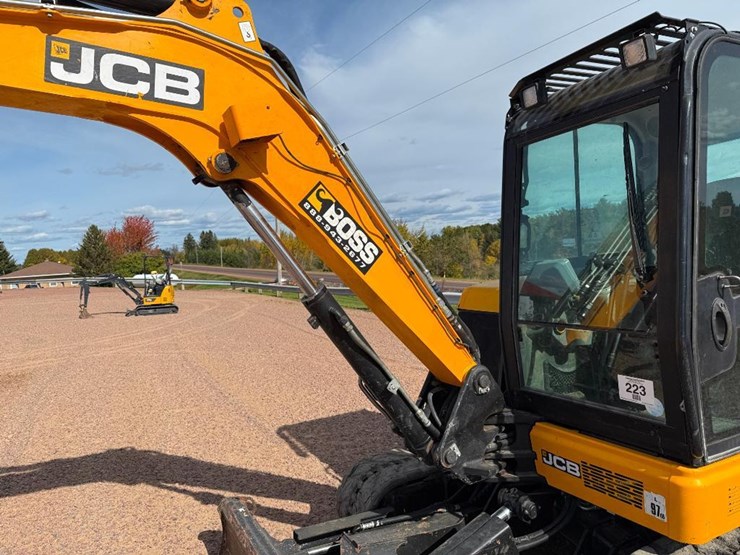 jcb-55z-1-image-30