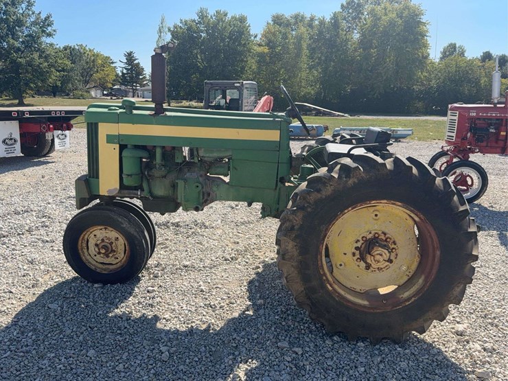1958-john-deere-420-image-6
