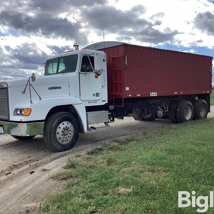 1989 FREIGHTLINER FLD120