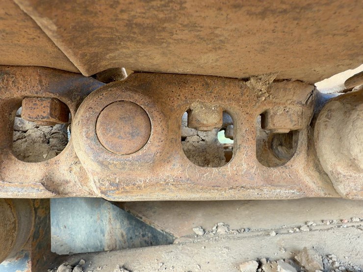 2015-kobelco-sk140sr-lc-3-image-30