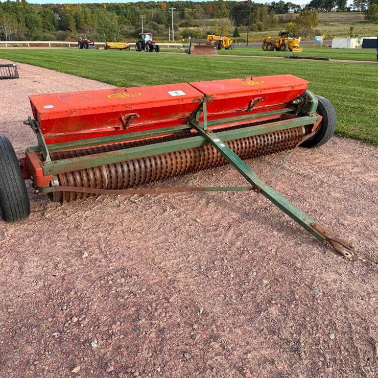 JOHN DEERE 693