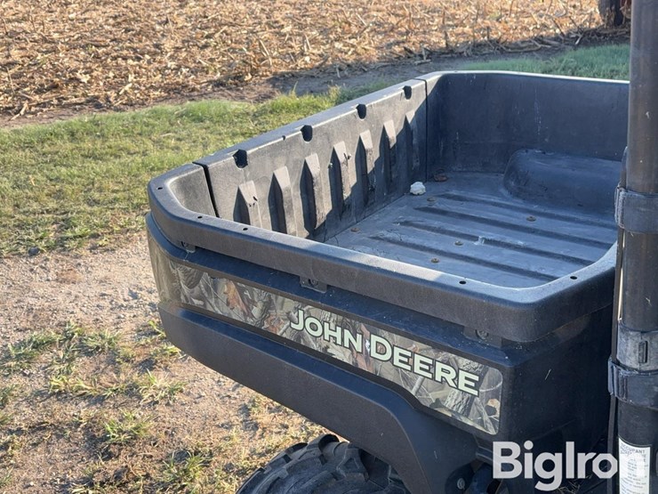 2014-john-deere-gator-image-15