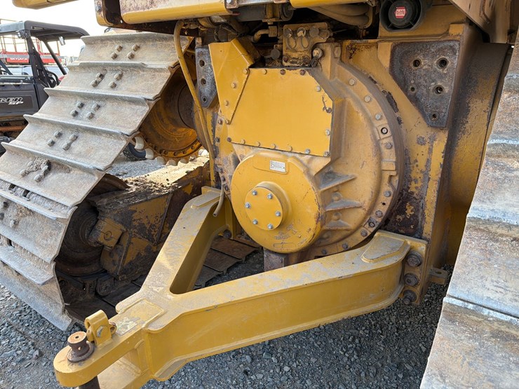 caterpillar-d6t-lgp-image-27