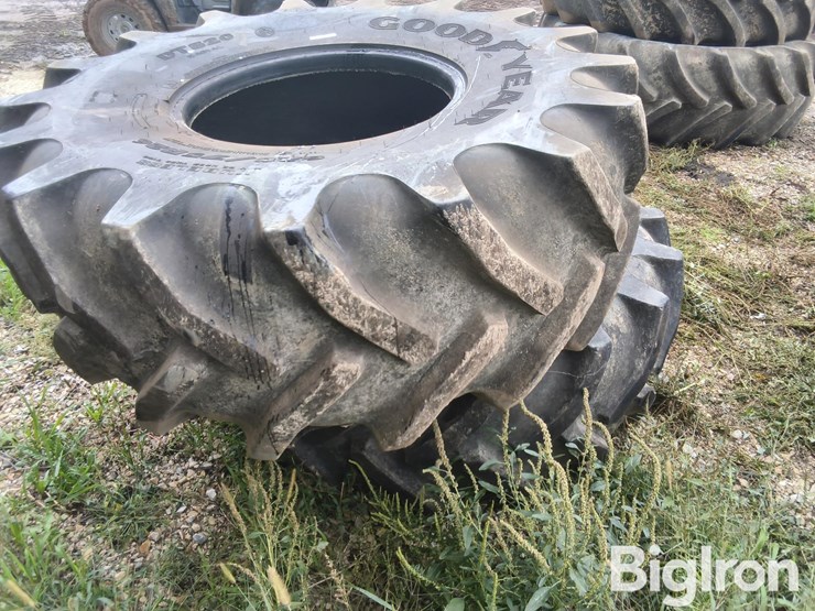 john-deere-s680-image-6
