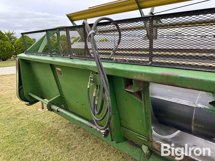 1981-john-deere-220-image-10