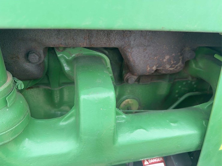 john-deere-3020-image-28