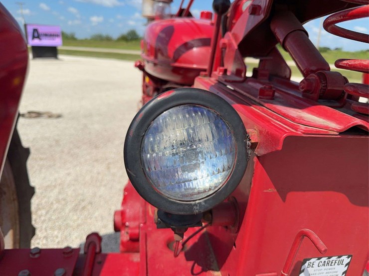 farmall-super-h-image-36