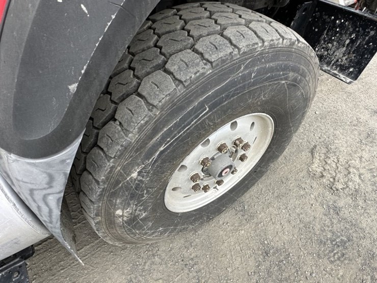 2012-vactor-2100-image-16