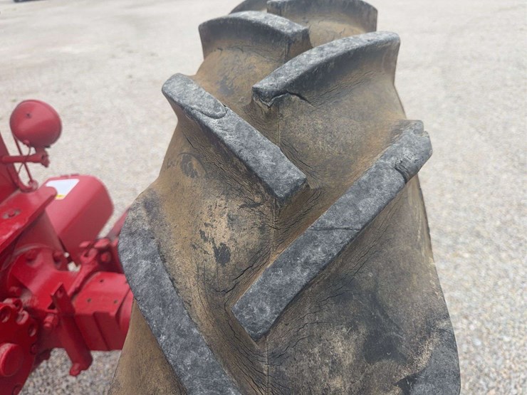 farmall-super-h-image-16