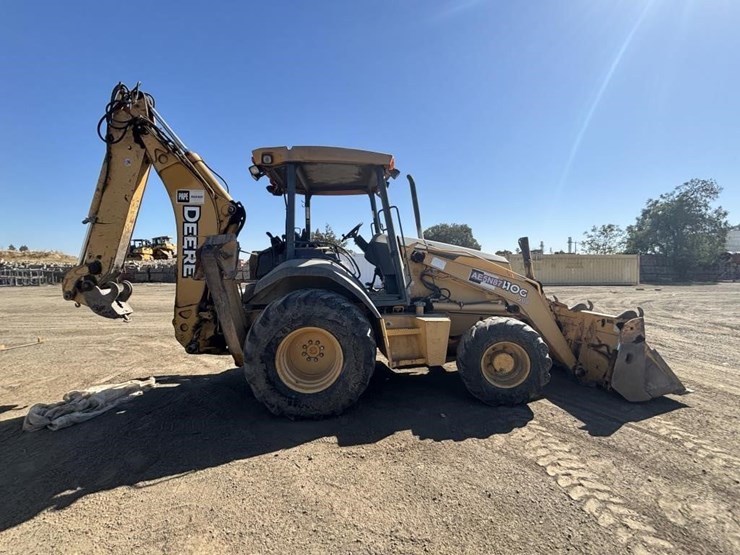2005-deere-410g-image-7