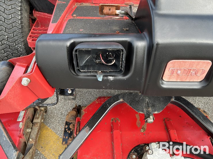 massey-ferguson-730-image-13