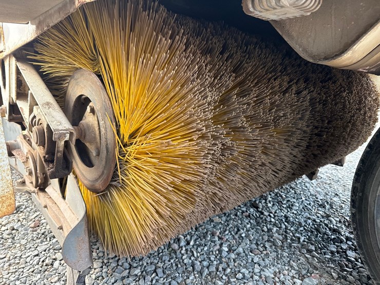 elgin-pelican-s-image-22