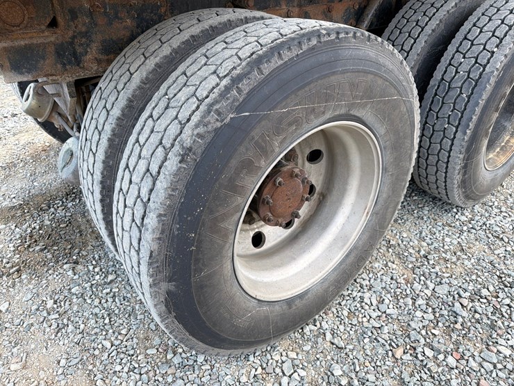 1997-kenworth-t800-image-102