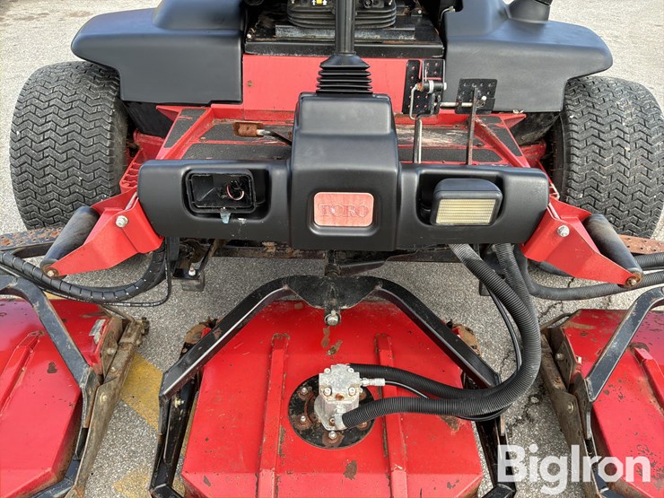 massey-ferguson-730-image-12