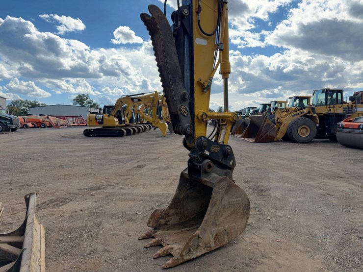 2015-kobelco-sk140sr-lc-3-image-9