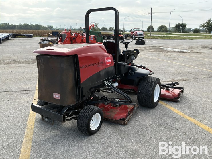 massey-ferguson-730-image-5