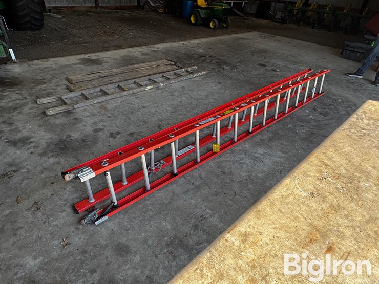 keller-5128-28’-ladder-image-3