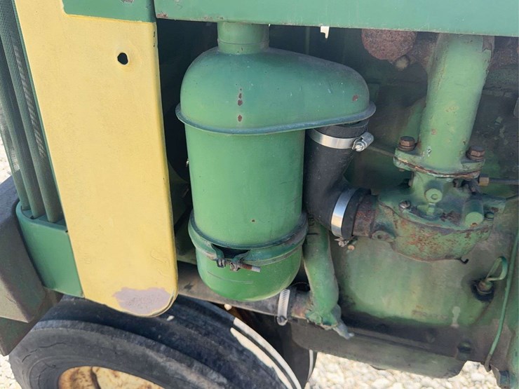 1958-john-deere-420-image-22
