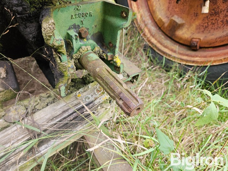 1950-john-deere-b-image-10