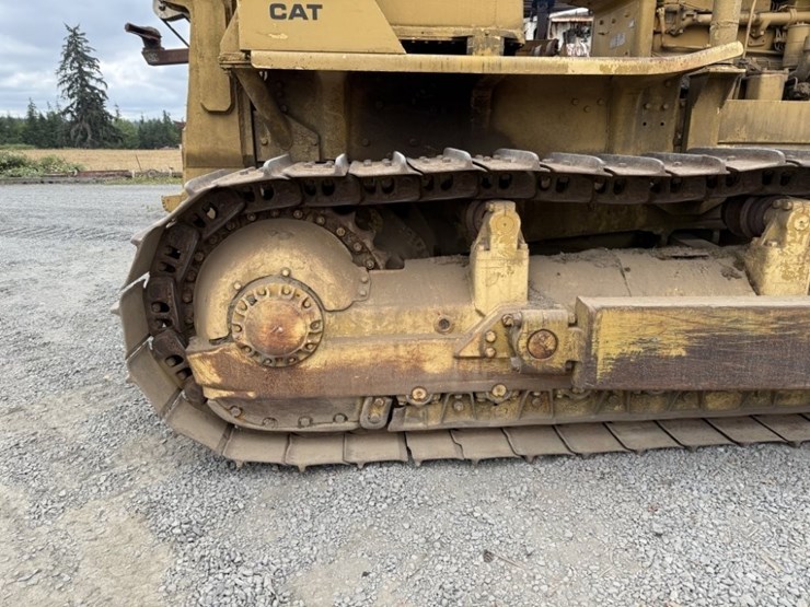 1967-caterpillar-d8h-image-19