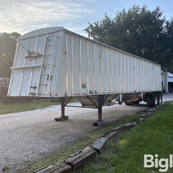2010 MERRITT GRAIN TRAILER
