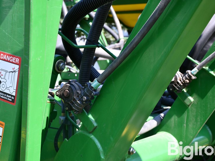 2009-john-deere-1790-ccs-image-18