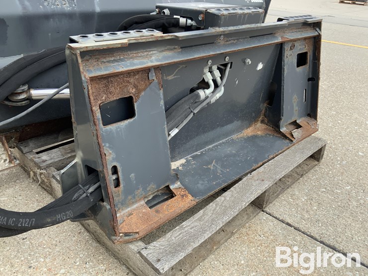 2019-bobcat-80-image-11