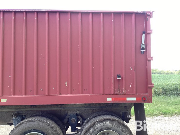 1989-freightliner-fld120-image-9