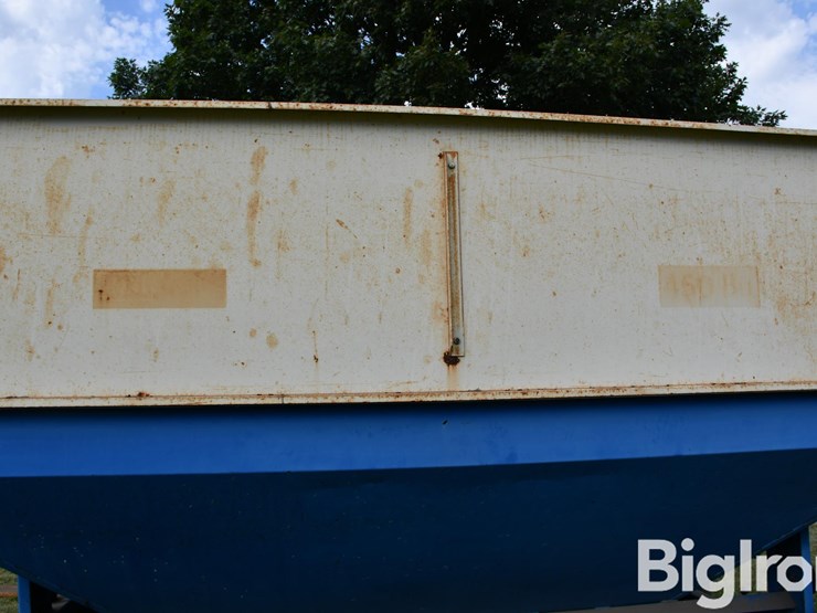 dmi-412-gravity-wagon-image-15
