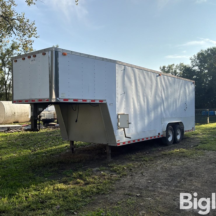 1999 CARGO MATE